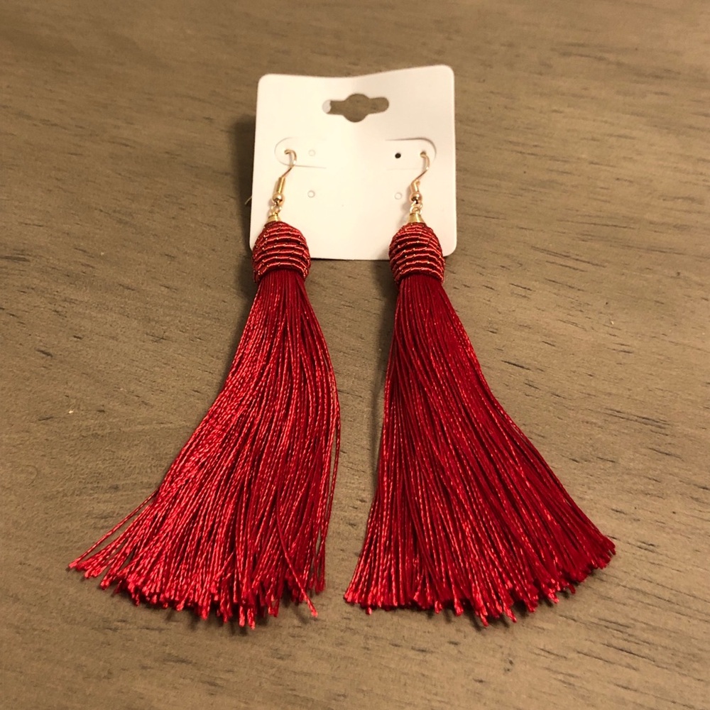 Shimmery Red and Gold Tone Tassel Fashion Dangle Earrings